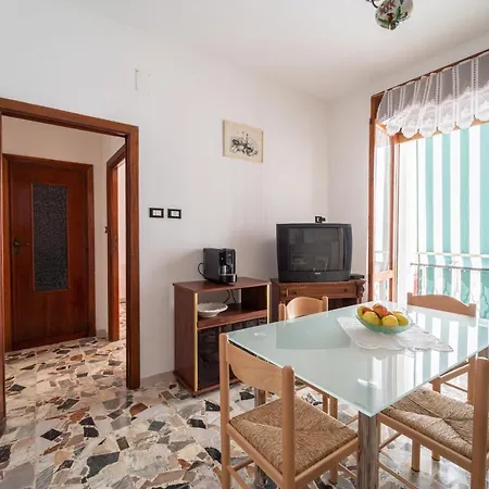 Bernini 28 Apartment